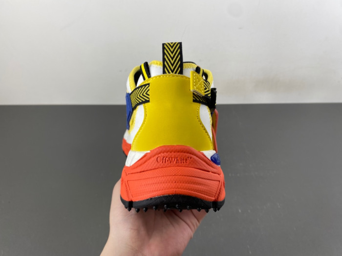 Off-White Be right back OWIA289F64