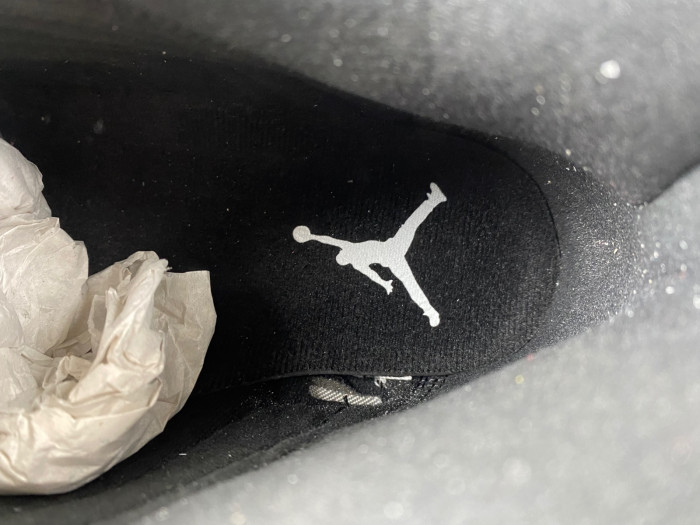 Air Jordan 14 “Black Toe” 487471-160