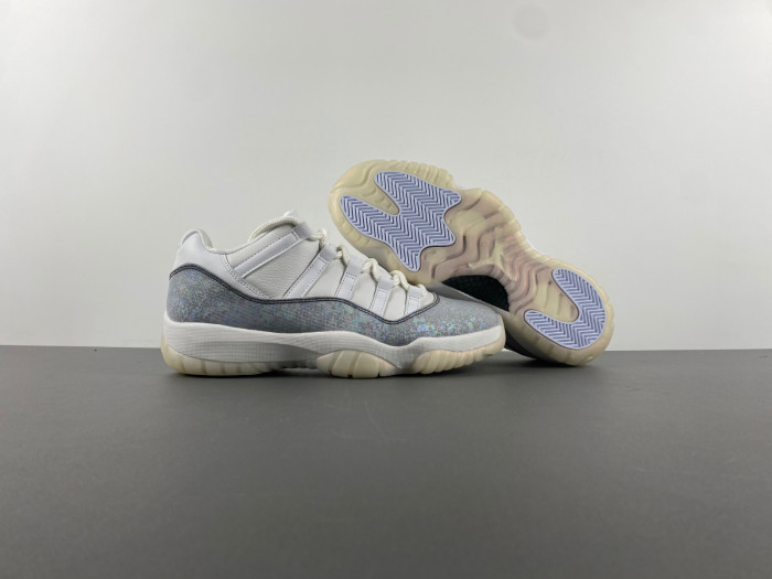 Air Jordan 11 Retro Low Year of the Snake HQ7000-001