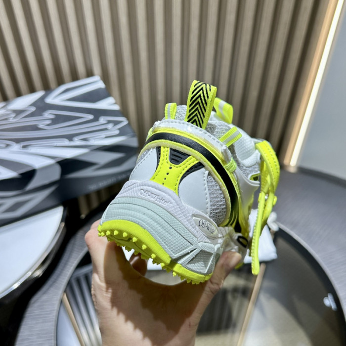 Off-White Be right back OWIA289F36