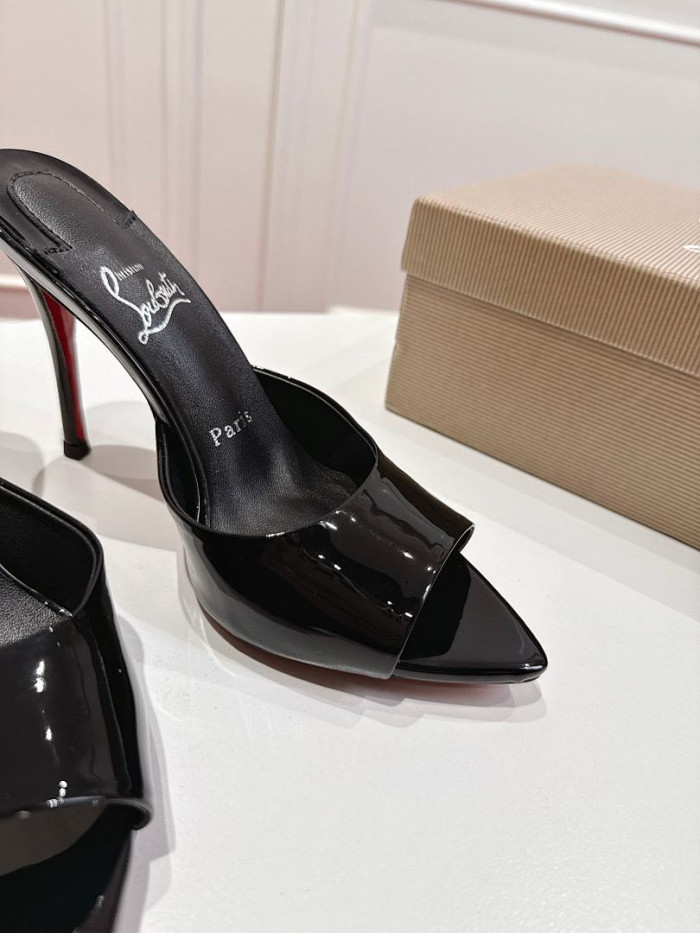 C&L Heels CLL000182