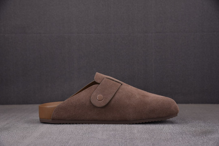 Balenciag* Sandal BS114