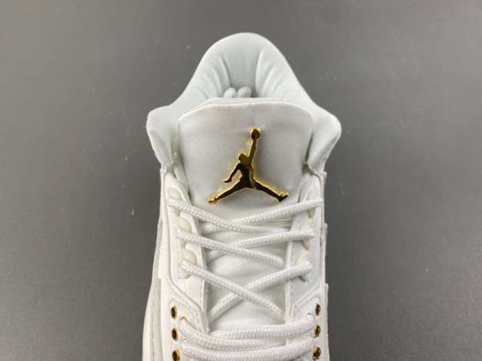 Air Jordan 3 El Vuelo Summit White IO1752-100