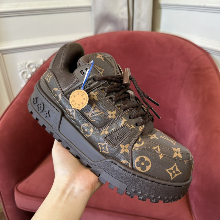 LV snekaers L0000511