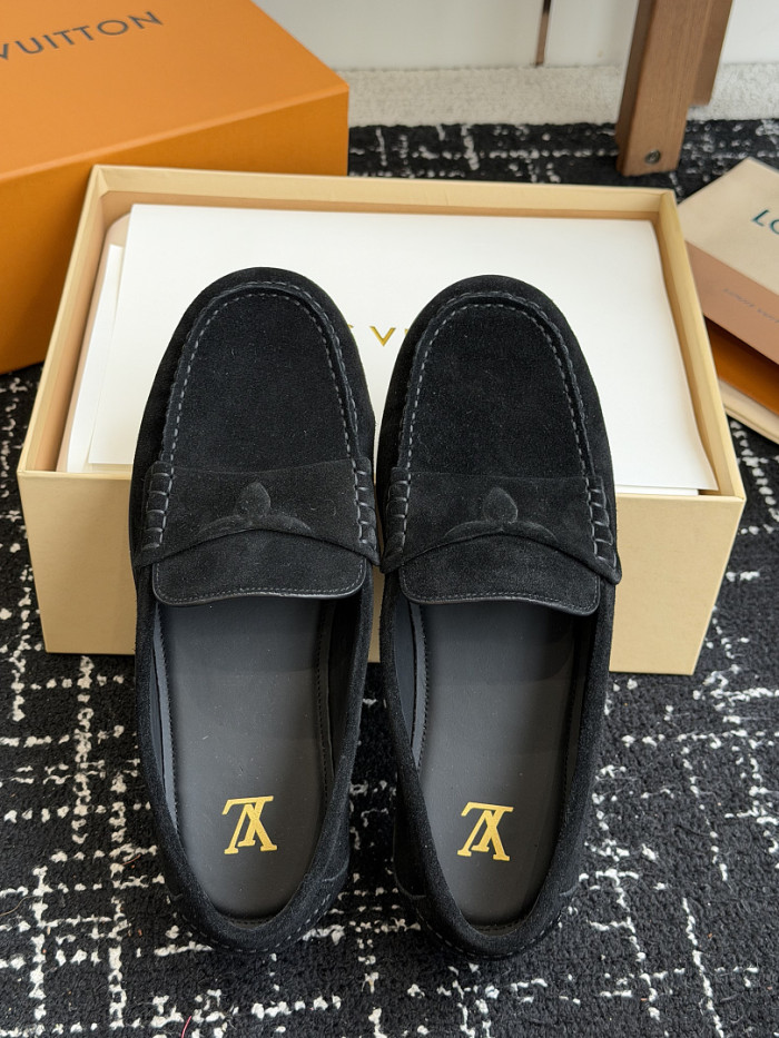 LV LOAFERS L0000843