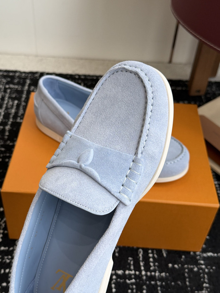 LV LOAFERS L0000841