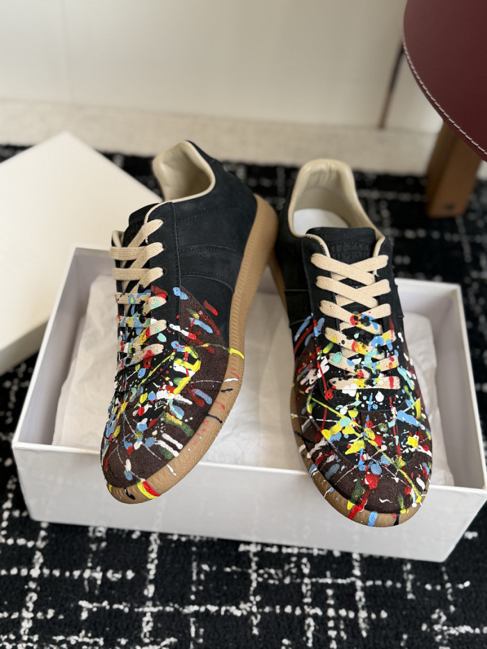 Ma1s0n Marg*e1a CALFSKIN S57WS0427