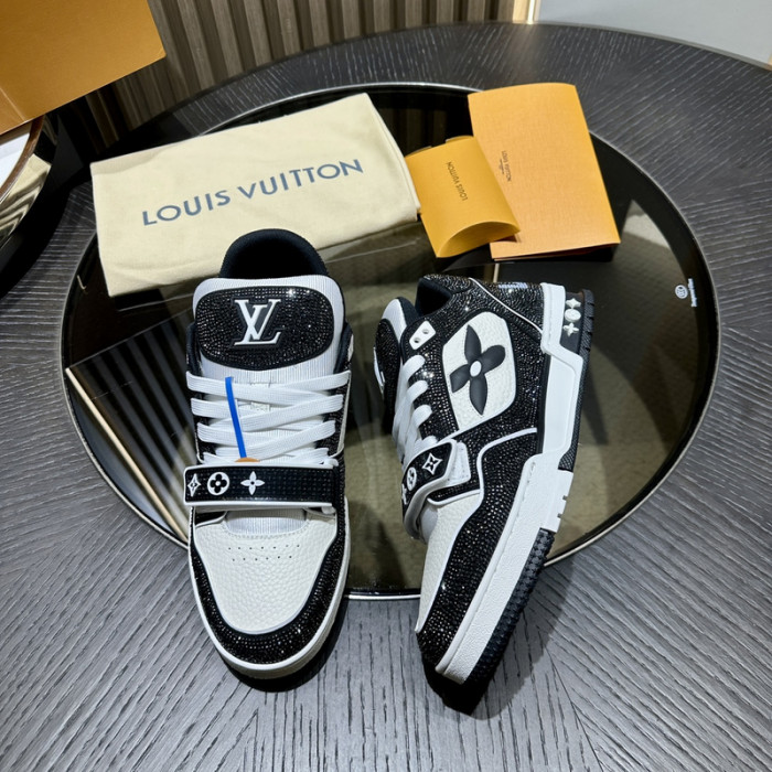 LV snekaers L0000479