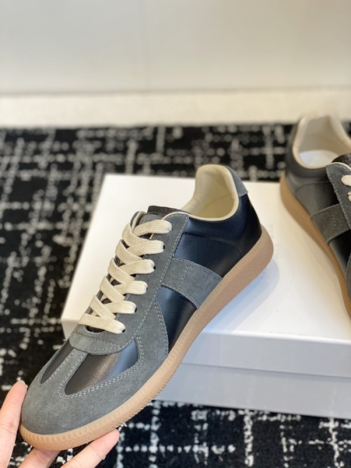 Ma1s0n Marg*e1a CALFSKIN S57WS0343