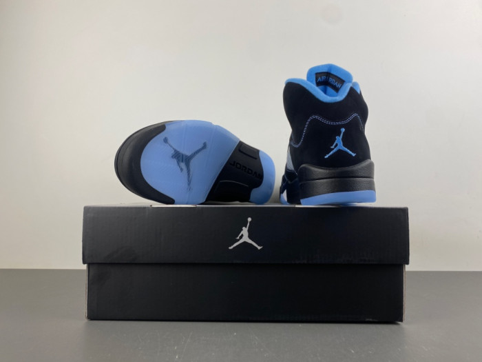 Air Jordan 5 Retro Black University Blue DD0587-008