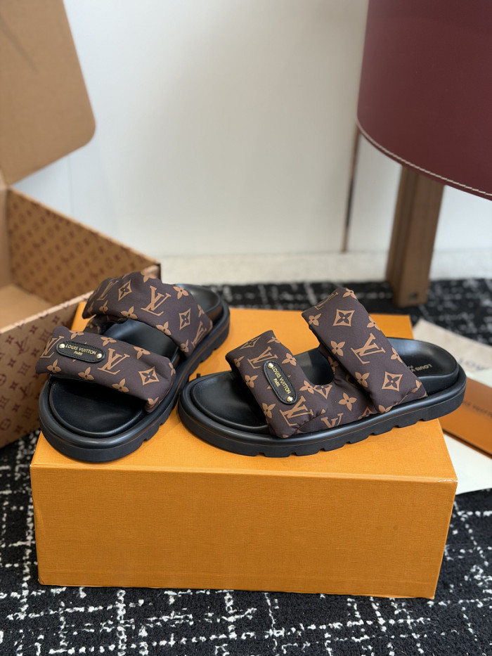 L&V sandal 250