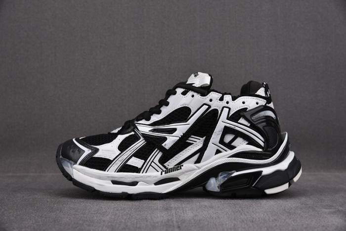 Balenciaga Runner sneaker W3RB2-9010