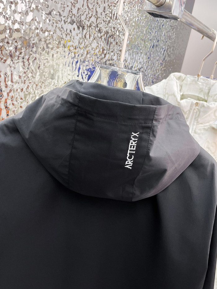 ARCTERYX JACKET AX13