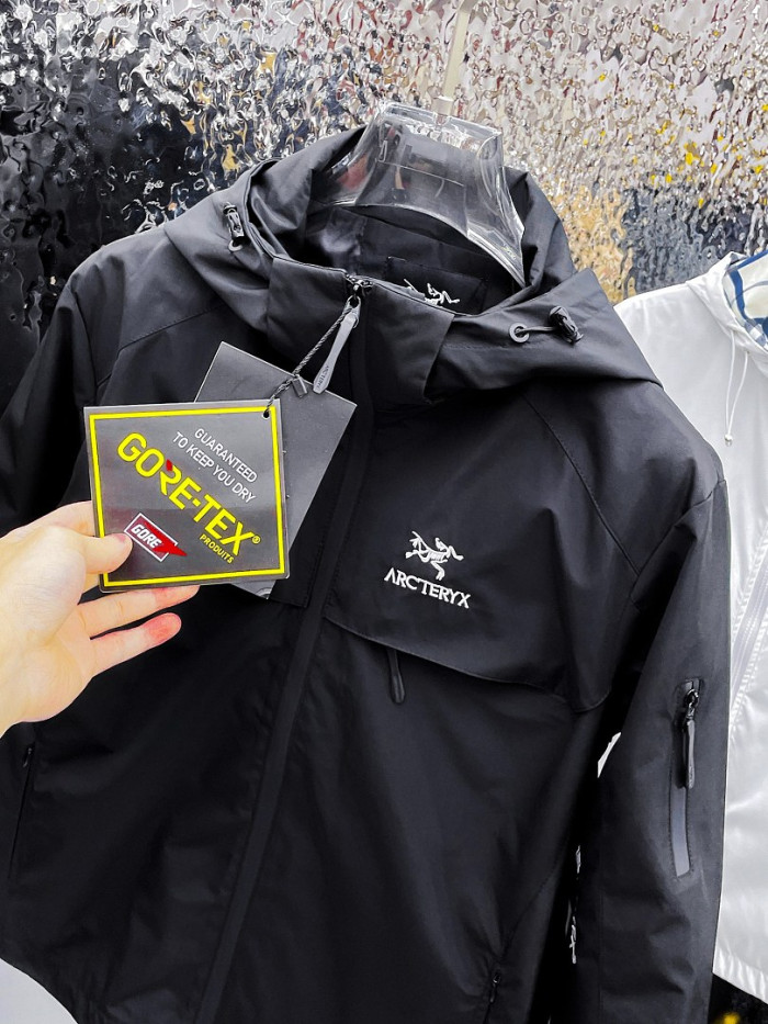 ARCTERYX JACKET AX15
