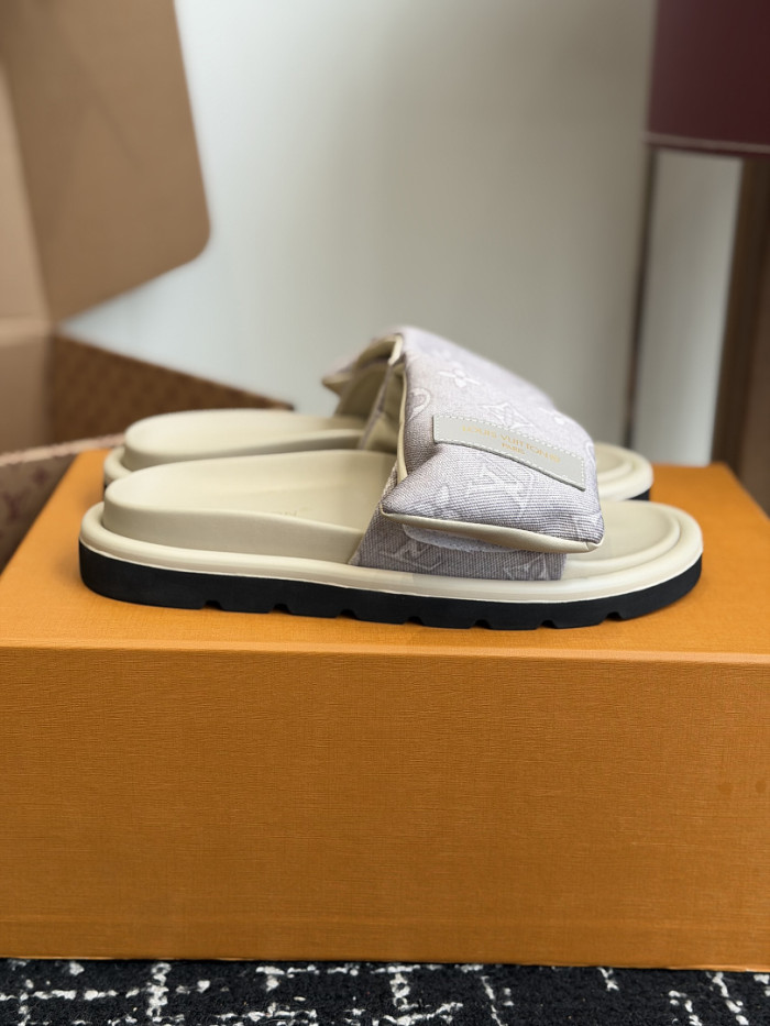 L&V sandal 259