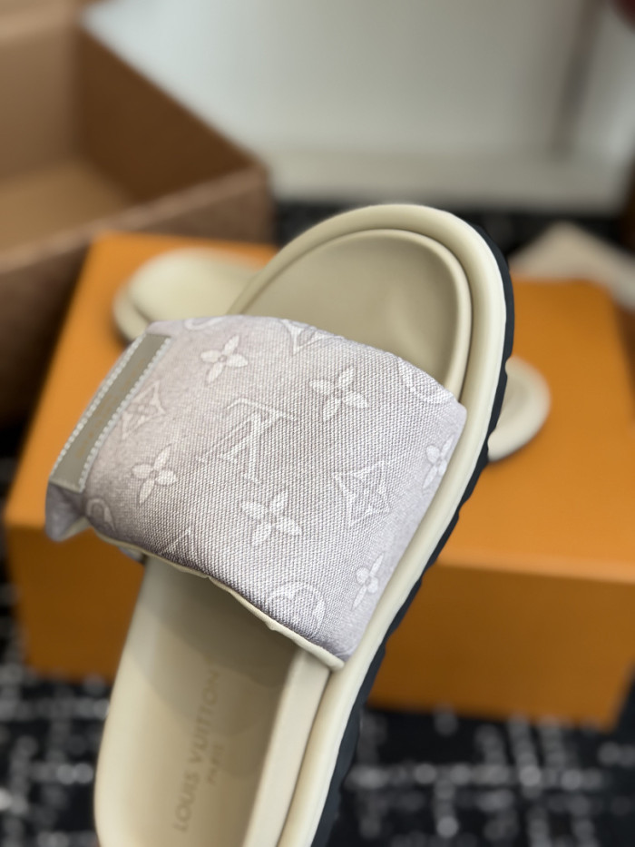 L&V sandal 259