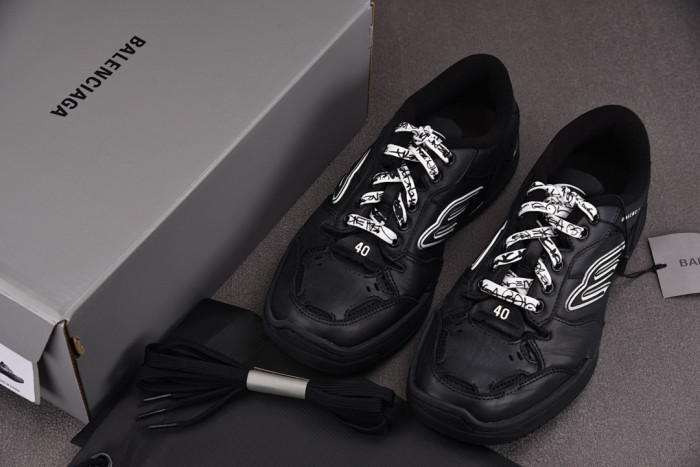 Ba1en*iaga Hamptons sneaker WCURB 1000