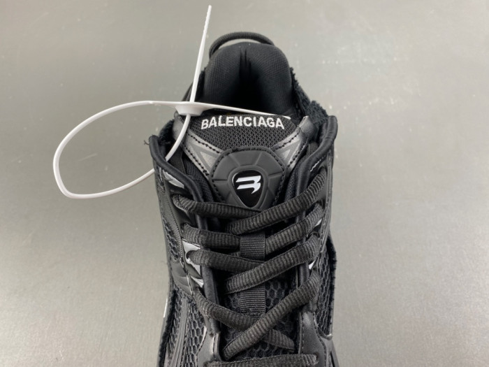 Ba1en*iaga Runner LED sneaker WRNLD 1000