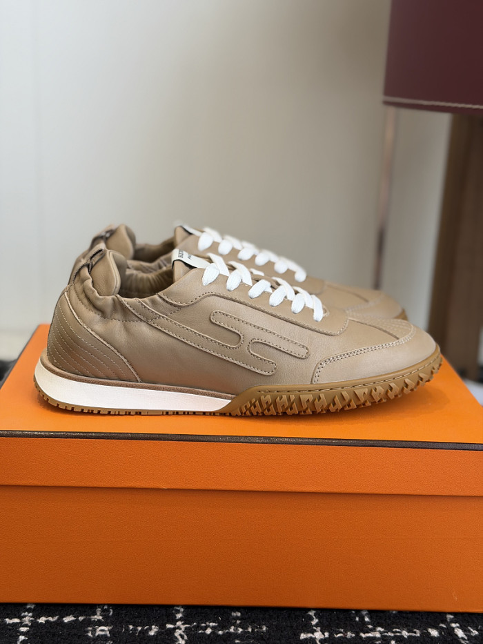 H**me5 sneakers HM115