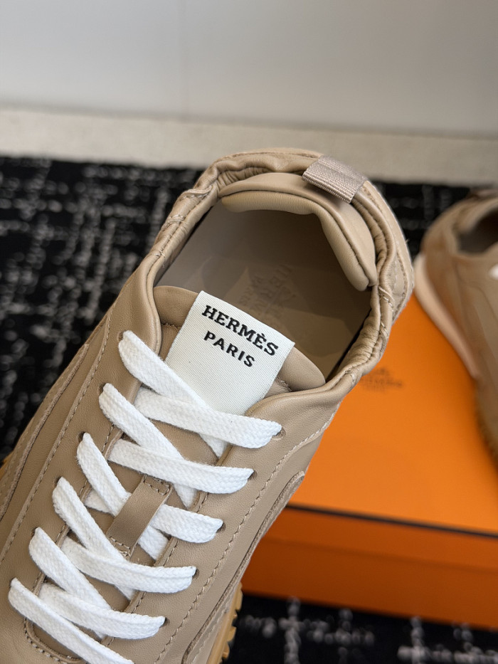 H**me5 sneakers HM115