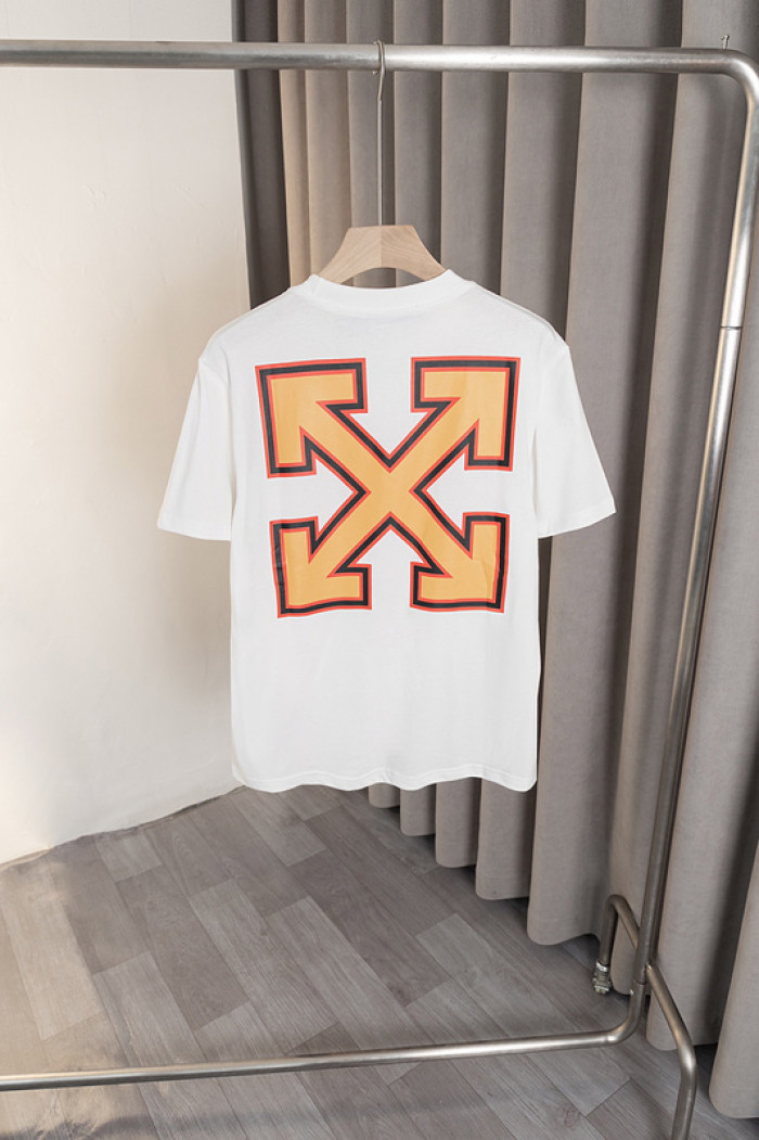 OFF WH1TE T-SHIRT W011