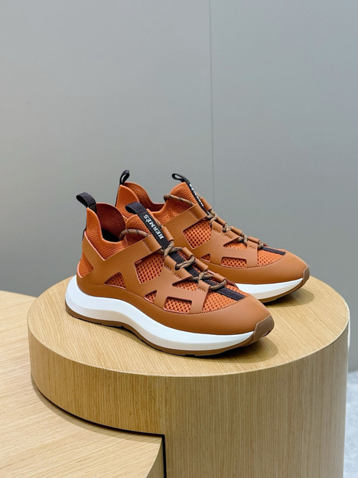 H**me5 sneakers HM105
