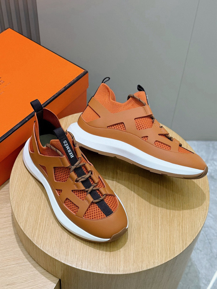 H**me5 sneakers HM105