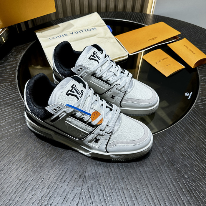 LV snekaers L0000677