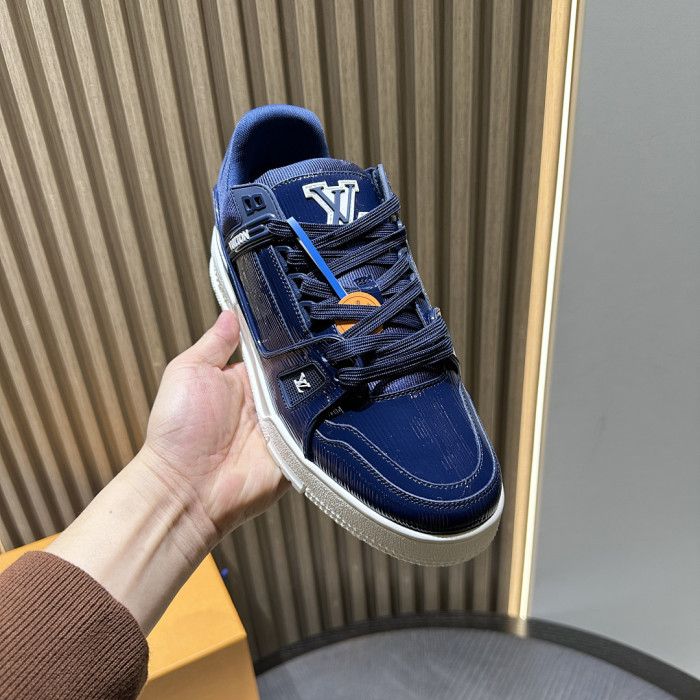 LV snekaers L0000697