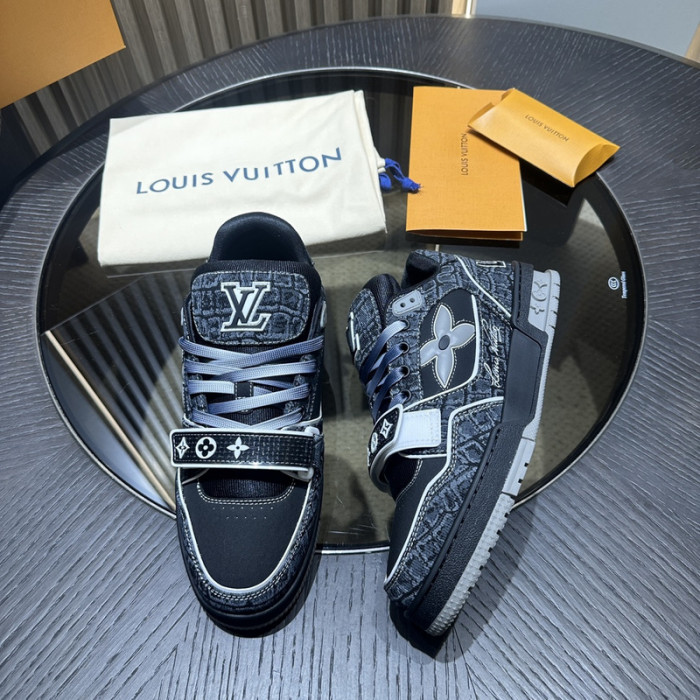 LV snekaers L0000486
