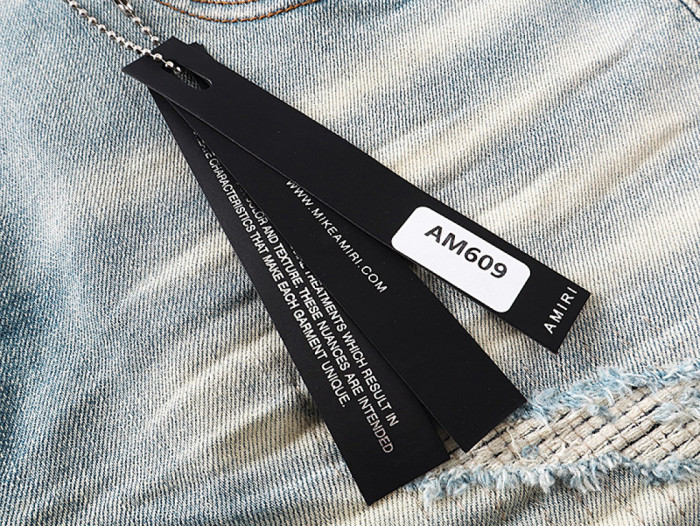 AM1RI SHORTS AM061