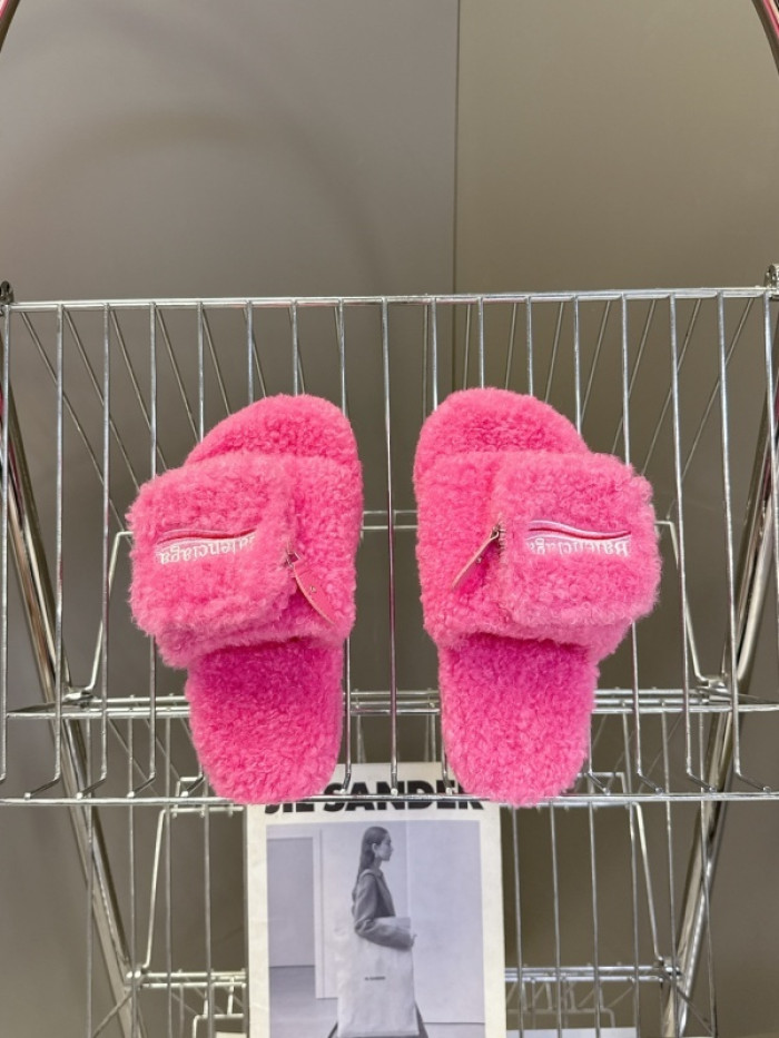 Balenciag* Sandal BS88