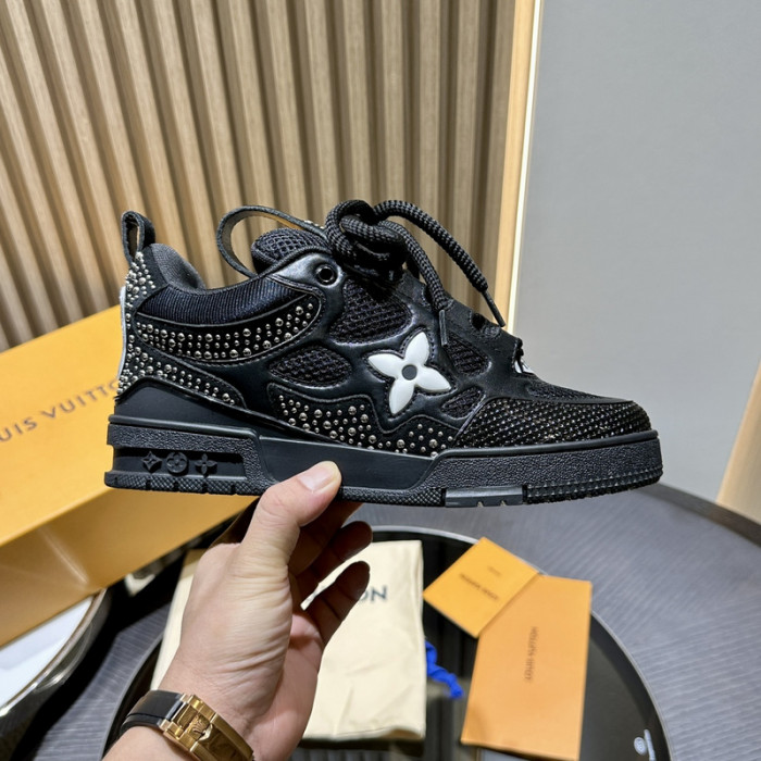 LV SKATE snekaers L0000444