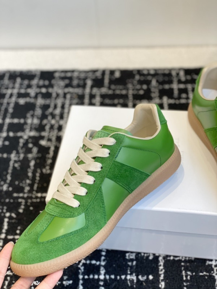 Ma1s0n Marg*e1a CALFSKIN S57WS0346