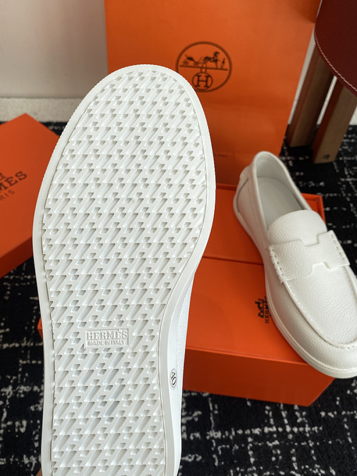 Hermes loafers HM093