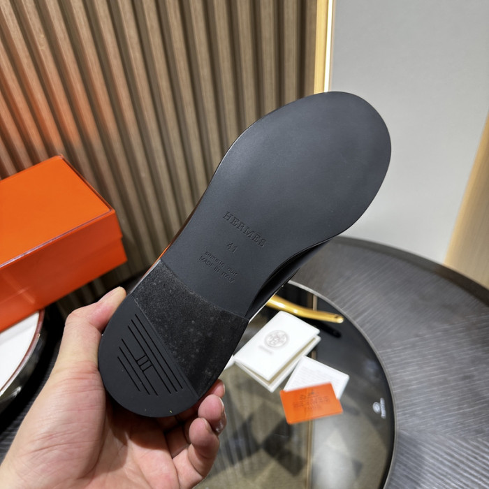 Hermes loafers HM057