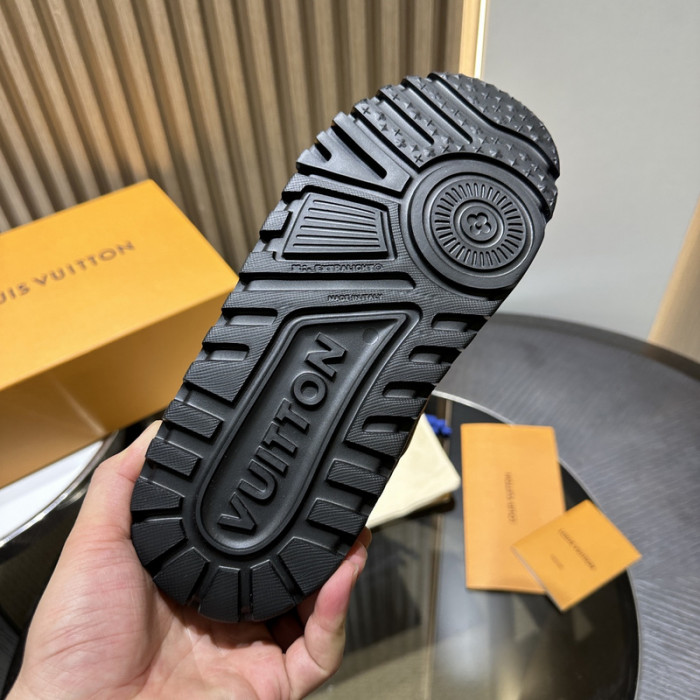 LV snekaers L0000546