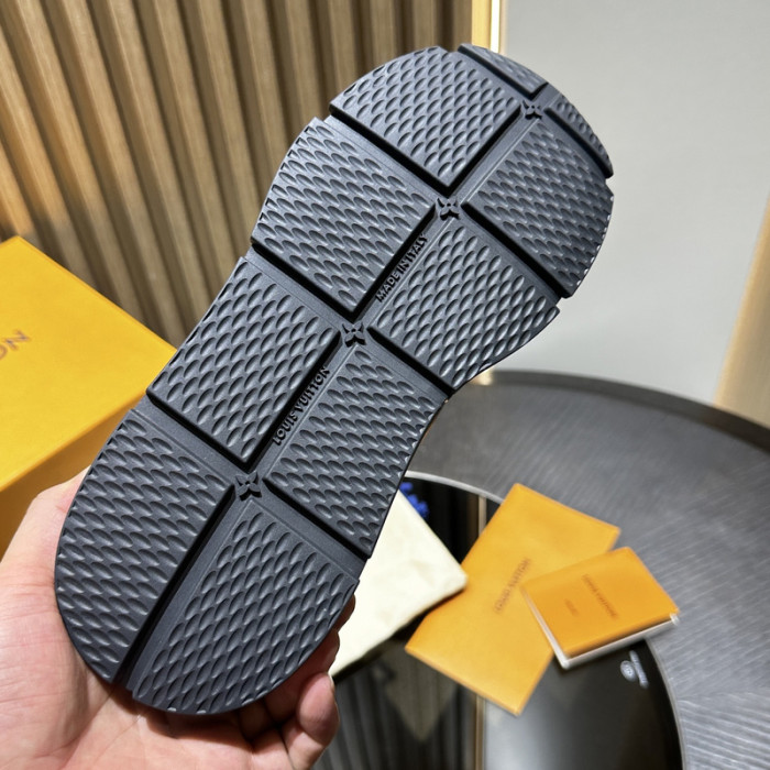 LV snekaers L0000591