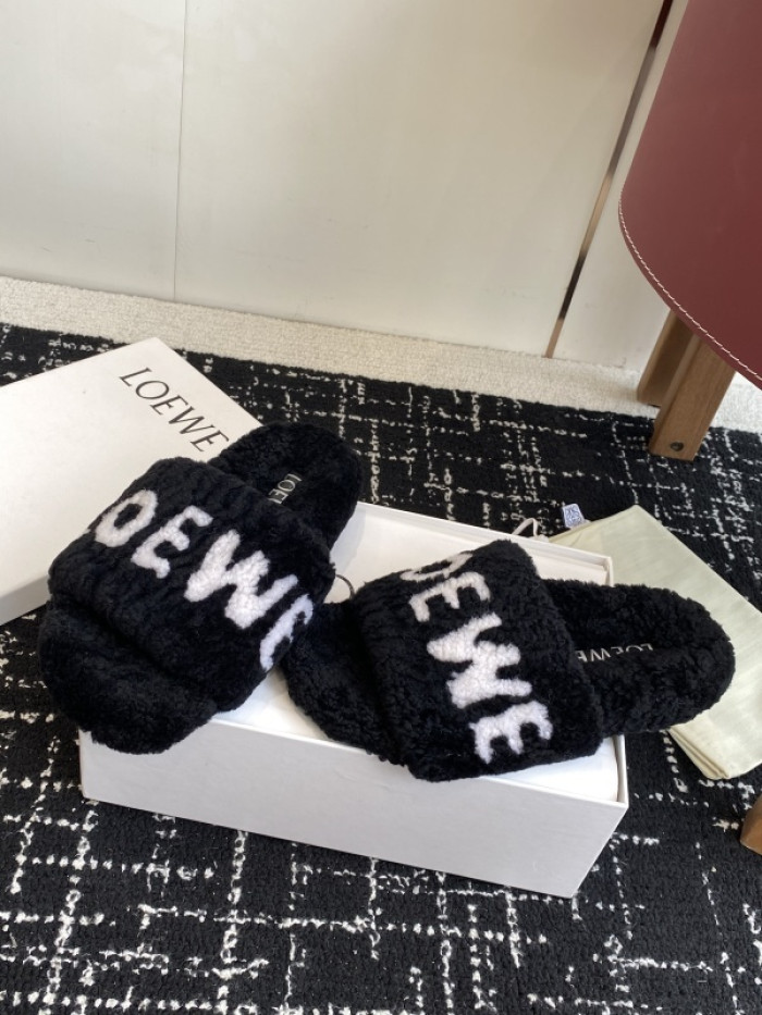 L0EWE Sandal LWS06