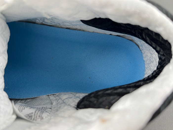 Air Jordan 23 UNC 318376-041