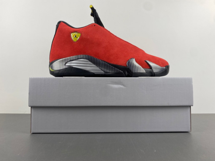 Air Jordan 14 Retro Ferrari (2025) IF5015-600