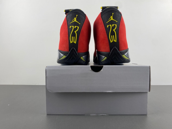 Air Jordan 14 Retro Ferrari (2025) IF5015-600