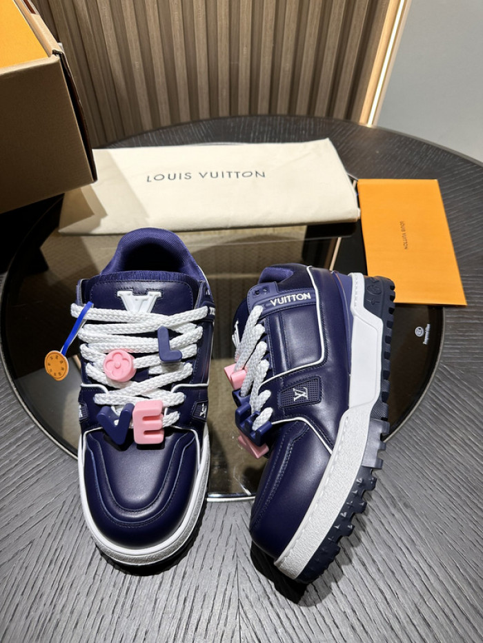 LV snekaers L0000404