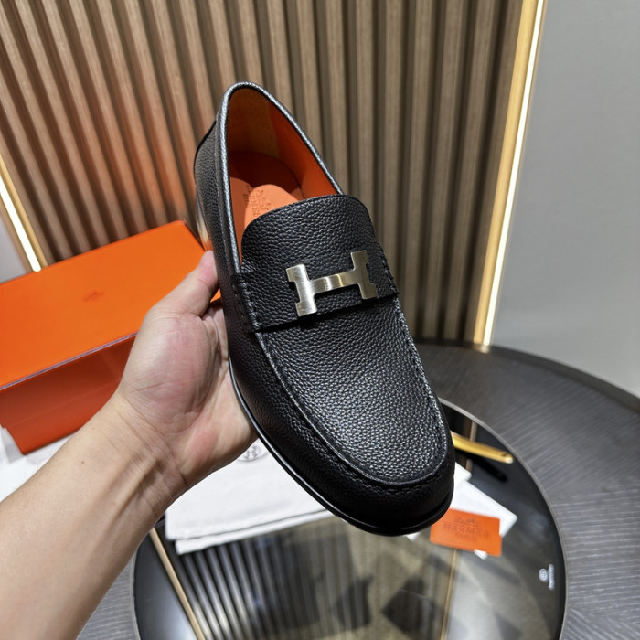 Hermes loafers HM059